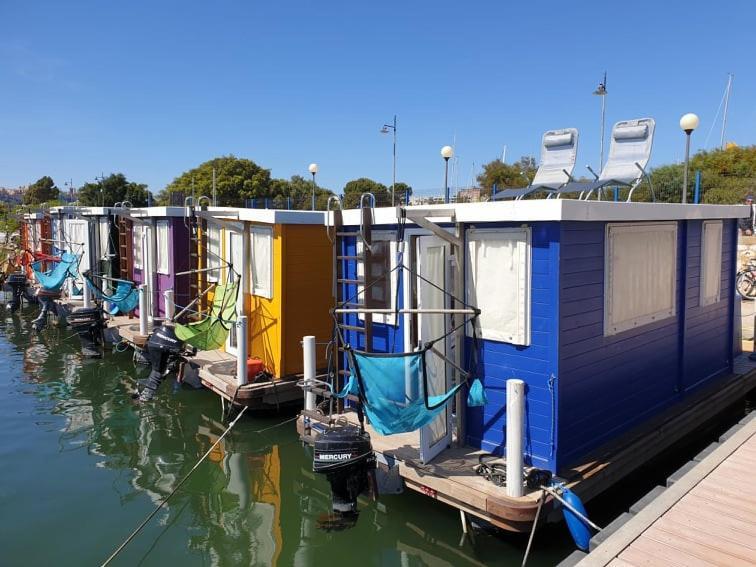 Houseboat Cagliari Hotel Exterior photo